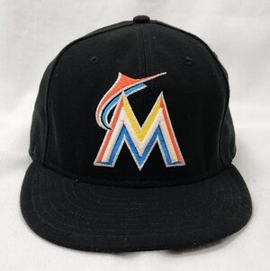 New Era × Florida Marlins MLB Flat Bill Fitted Hat. Size 7 3/8 USA Made.